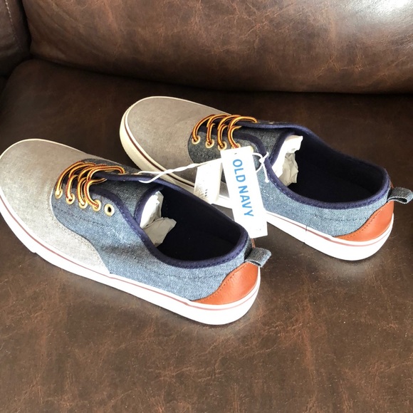 Old Navy Sneakers for Boys New with tag - Picture 3 of 8